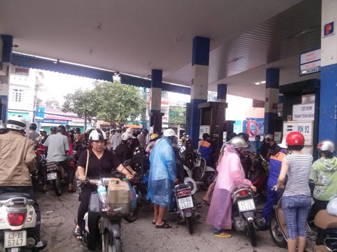 Miền Trung “đua” từng giây phòng “siêu bão” Haiyan